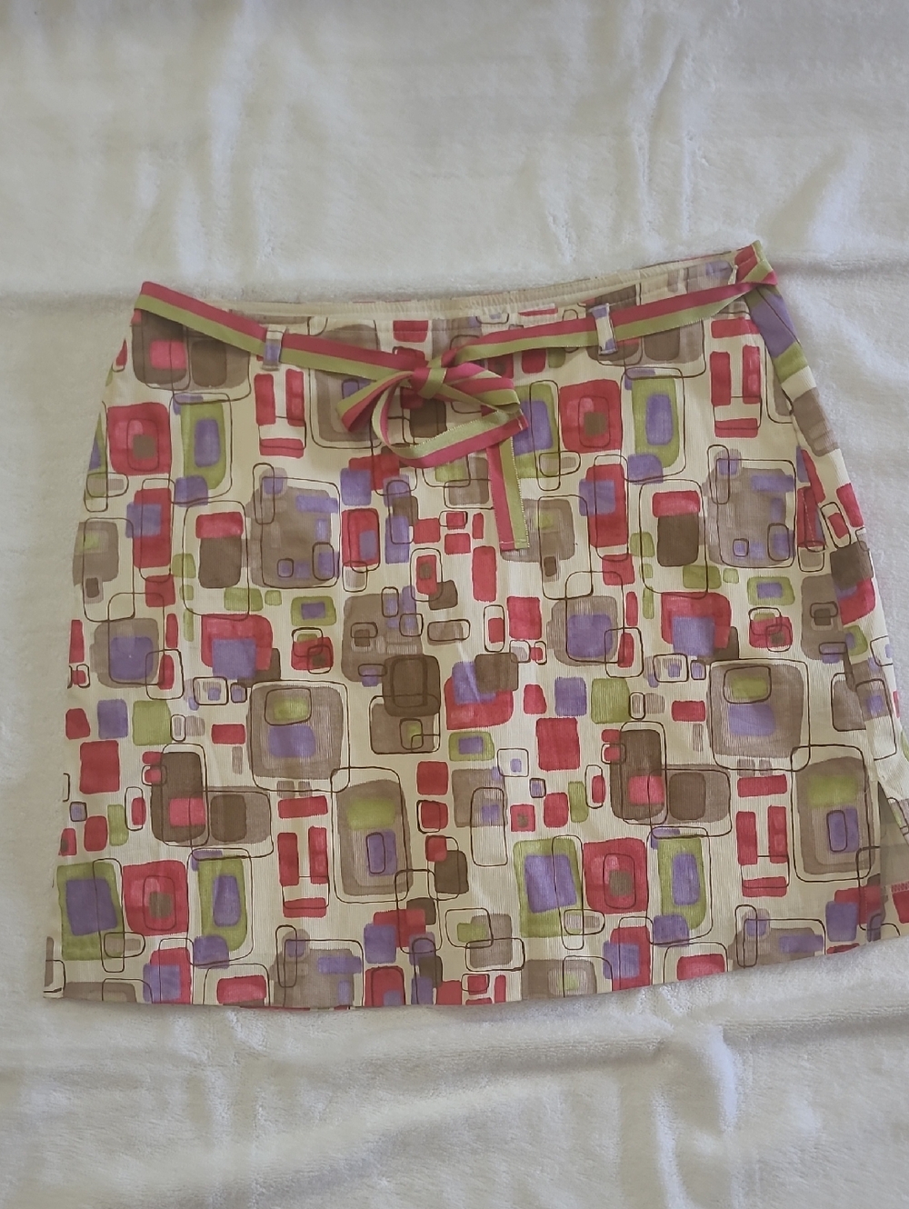 Geometric Print Cotton Skort with Tie Waist in Cream and Multicolor